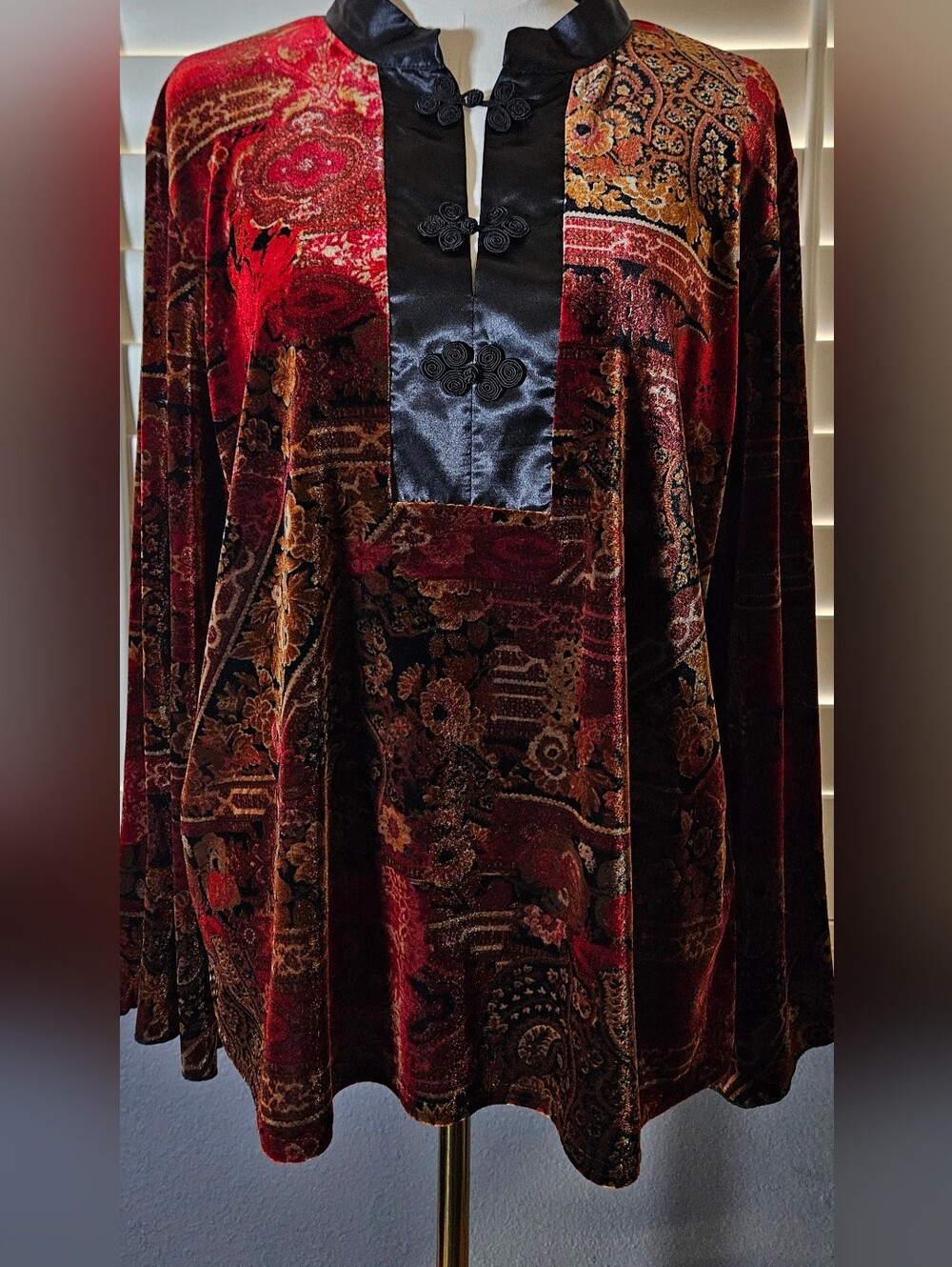 VINTAGE  NEW YORK CITY DESIGN CO. RED VELVET BURNOUT TUNIC WOMEN'S 2X